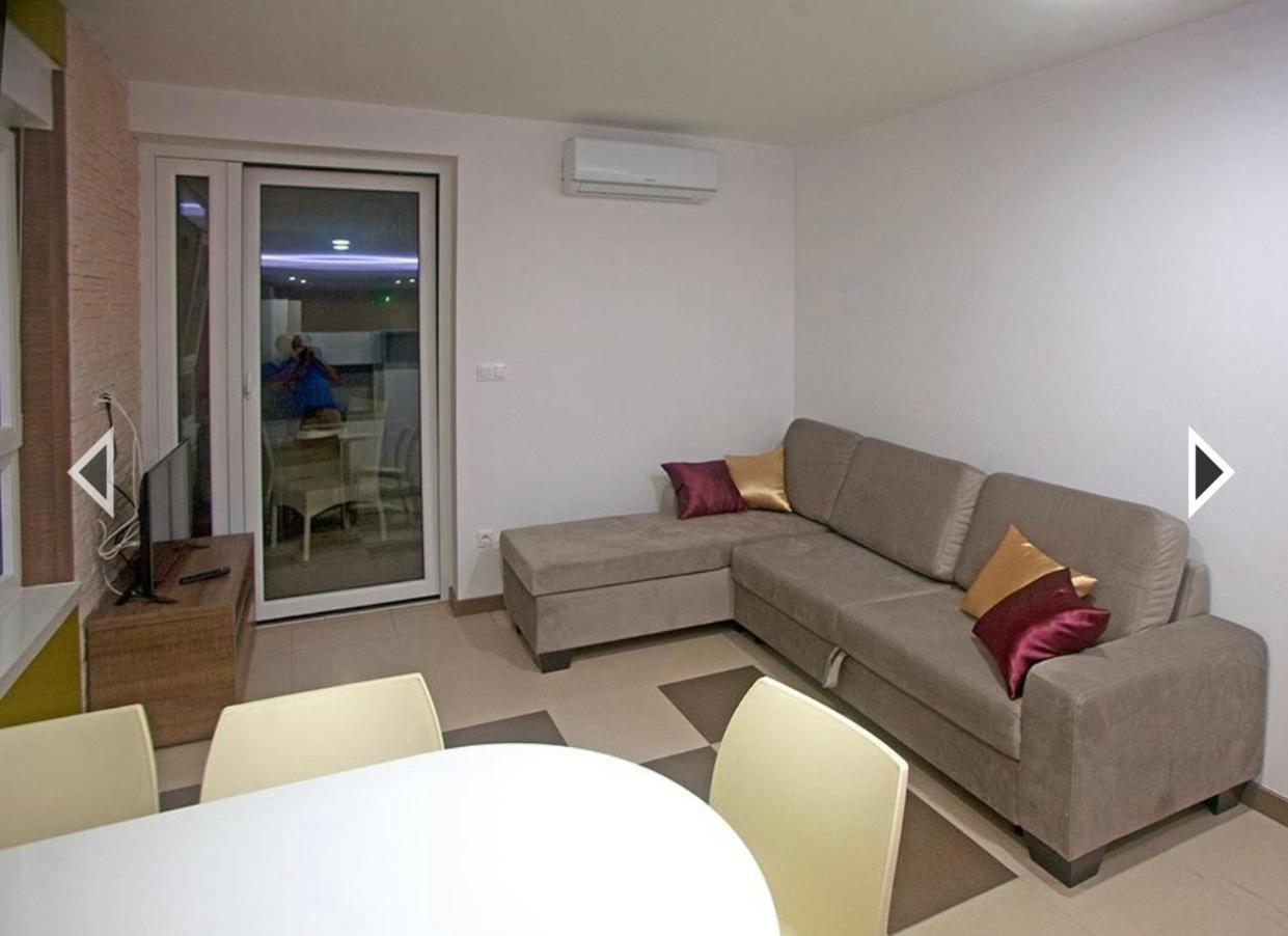 Daska Apartmani Нивице Екстериор снимка